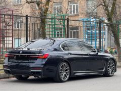 Фото авто BMW 7 серии