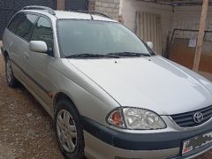 Сүрөт унаа Toyota Avensis