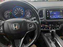 Сүрөт унаа Honda HR-V