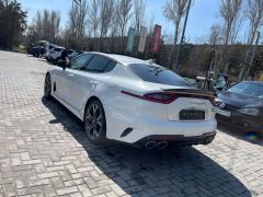 Сүрөт унаа Kia Stinger