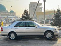 Photo of the vehicle Mercedes-Benz C-Класс