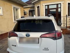 Сүрөт унаа Toyota RAV4