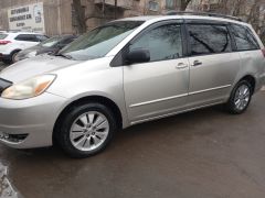 Сүрөт унаа Toyota Sienna