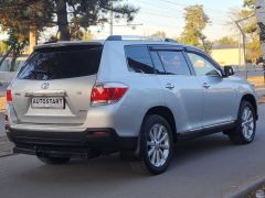 Фото авто Toyota Highlander