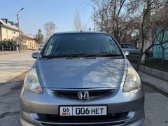 Photo of the vehicle Honda Fit