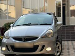 Фото авто Honda Fit