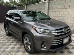 Сүрөт унаа Toyota Highlander