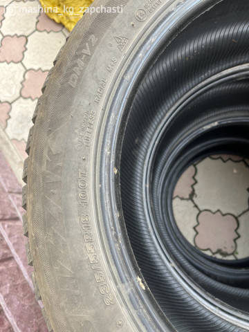 Tires - 235/55R18 Bridgestone зима