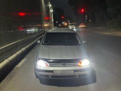 Сүрөт унаа Volkswagen Golf