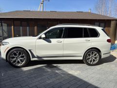 Сүрөт унаа BMW X7