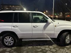 Photo of the vehicle Toyota Land Cruiser