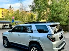 Сүрөт унаа Toyota 4Runner