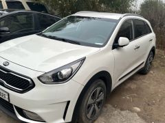 Сүрөт унаа Kia Niro