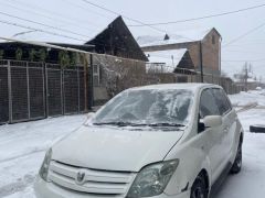 Фото авто Toyota Ist