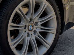 Photo of the vehicle BMW 5 Series