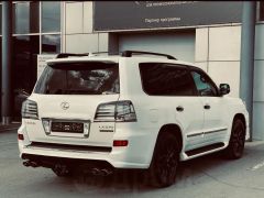 Сүрөт унаа Lexus LX