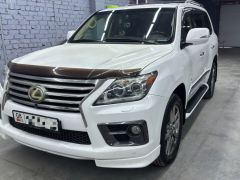 Сүрөт унаа Lexus LX