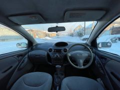 Фото авто Toyota Vitz