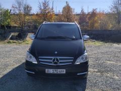 Сүрөт унаа Mercedes-Benz Viano