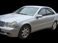 Сүрөт унаа Mercedes-Benz C-Класс