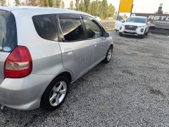 Photo of the vehicle Honda Fit