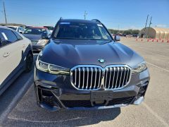 Сүрөт унаа BMW X7