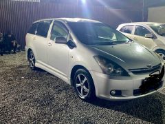 Сүрөт унаа Toyota Wish