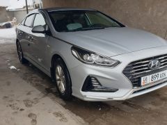 Photo of the vehicle Hyundai Sonata