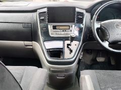 Фото авто Toyota Alphard