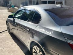 Photo of the vehicle BMW 5 Series