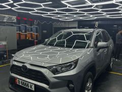 Фото авто Toyota RAV4