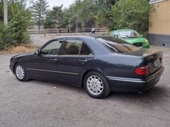 Photo of the vehicle Mercedes-Benz E-Класс