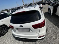 Photo of the vehicle Kia Sorento