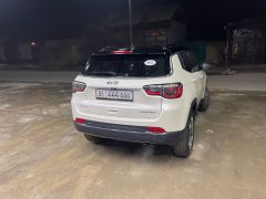 Фото авто Jeep Compass