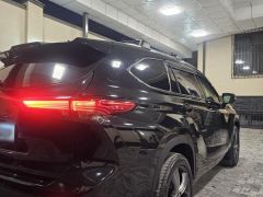 Photo of the vehicle Toyota Highlander