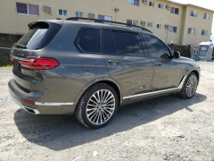 Фото авто BMW X7