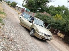 Сүрөт унаа Daewoo Nexia