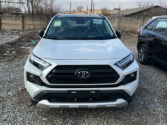 Сүрөт унаа Toyota RAV4