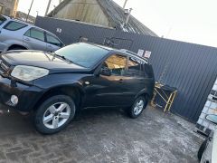 Сүрөт унаа Toyota RAV4