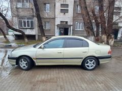 Сүрөт унаа Toyota Avensis