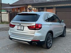 Photo of the vehicle BMW X5