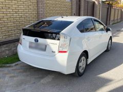 Фото авто Toyota Prius