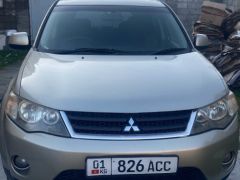 Фото авто Mitsubishi Outlander