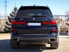 Фото авто BMW X7