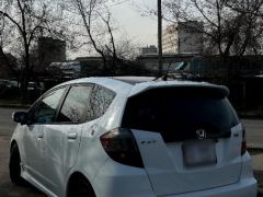 Photo of the vehicle Honda Fit