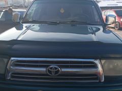 Сүрөт унаа Toyota Hilux