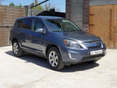 Photo of the vehicle Toyota RAV4