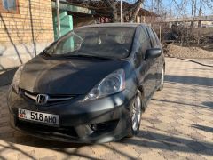 Фото авто Honda Fit