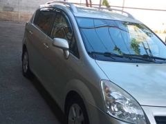 Сүрөт унаа Toyota Corolla Verso