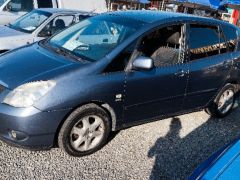 Сүрөт унаа Toyota Corolla Verso